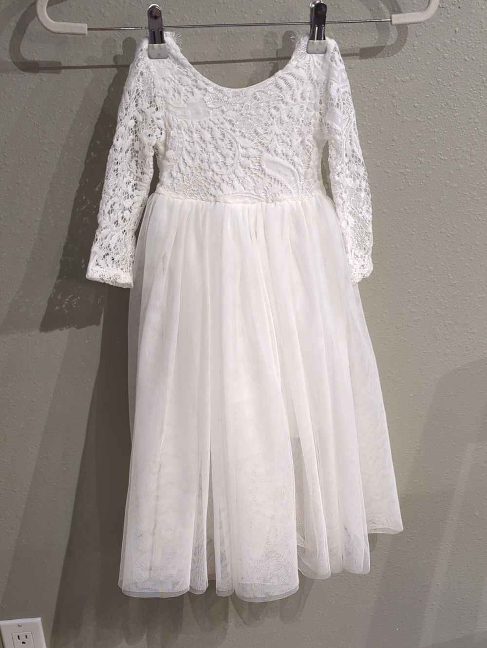 Flower Girl Wedding White Lace Bodice & Tulle Skirt Formal Dress